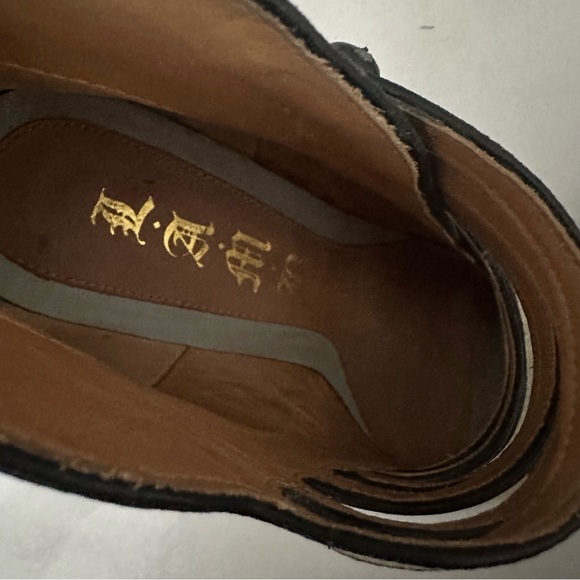 HP ⭐️ L.A.M.B. Hunter Button Strap Bootie Pump Heels Grey - Size 6.5 - Picture 7 of 8